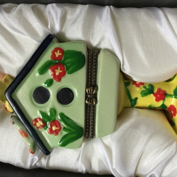 Pier 1 ceramic and glass figurines - Picture 5 of 10